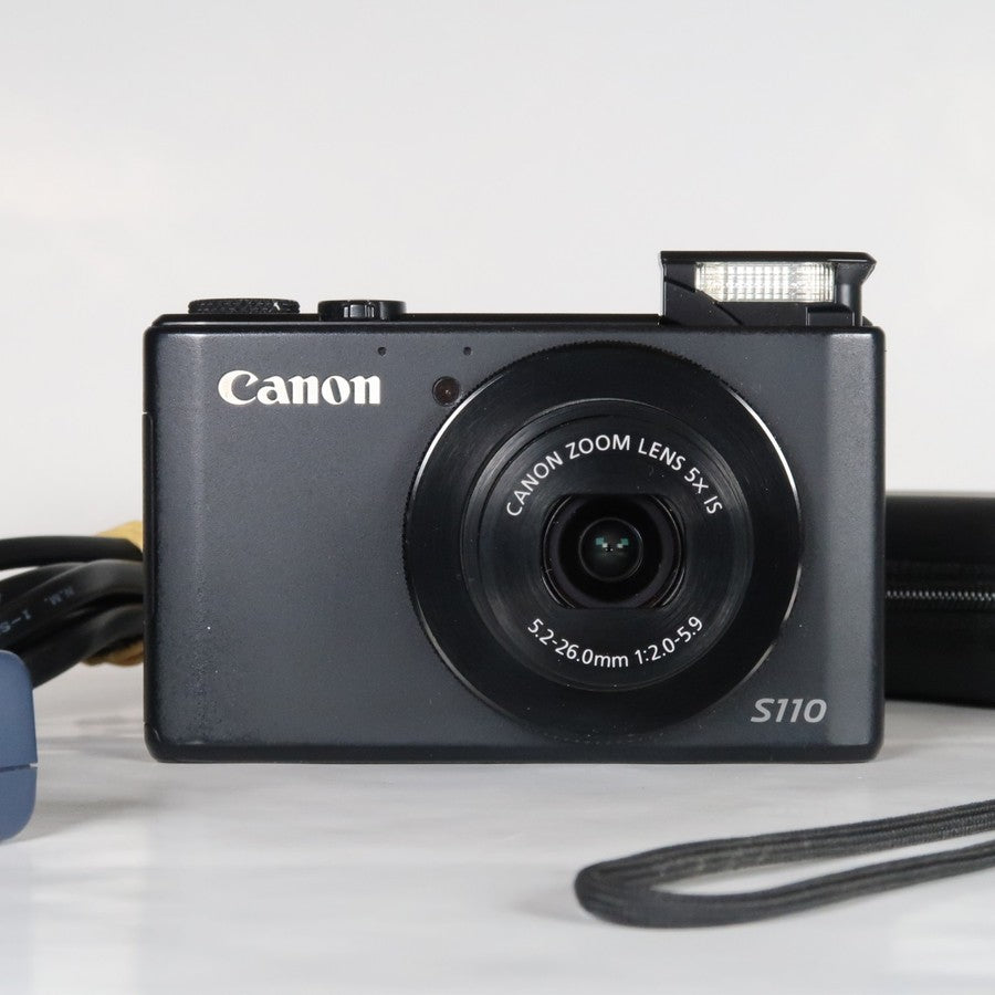 Canon PowerShot S110 12.1 MP Digital Camera Black with Case and SD Card - Excellent Condition