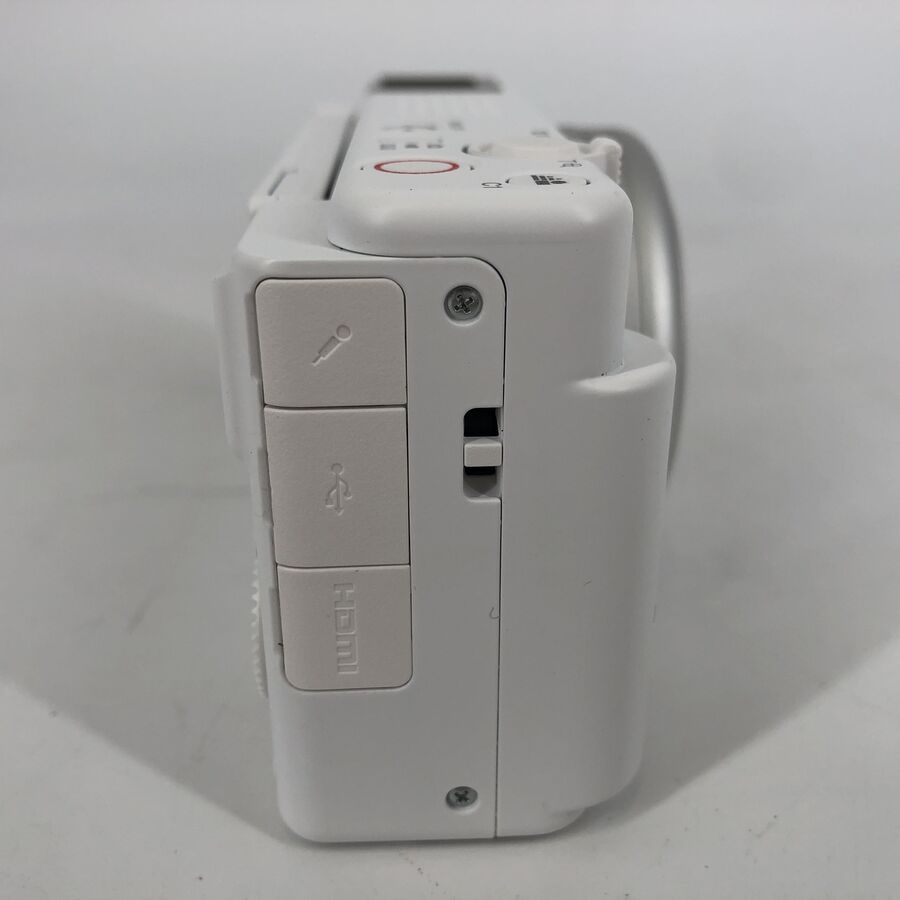 Sony Digital Camera ZV-1F 20.1MP - Excellent Condition w/ Battery + Case